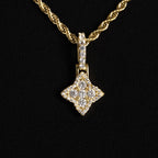 Clover Pendant Gold