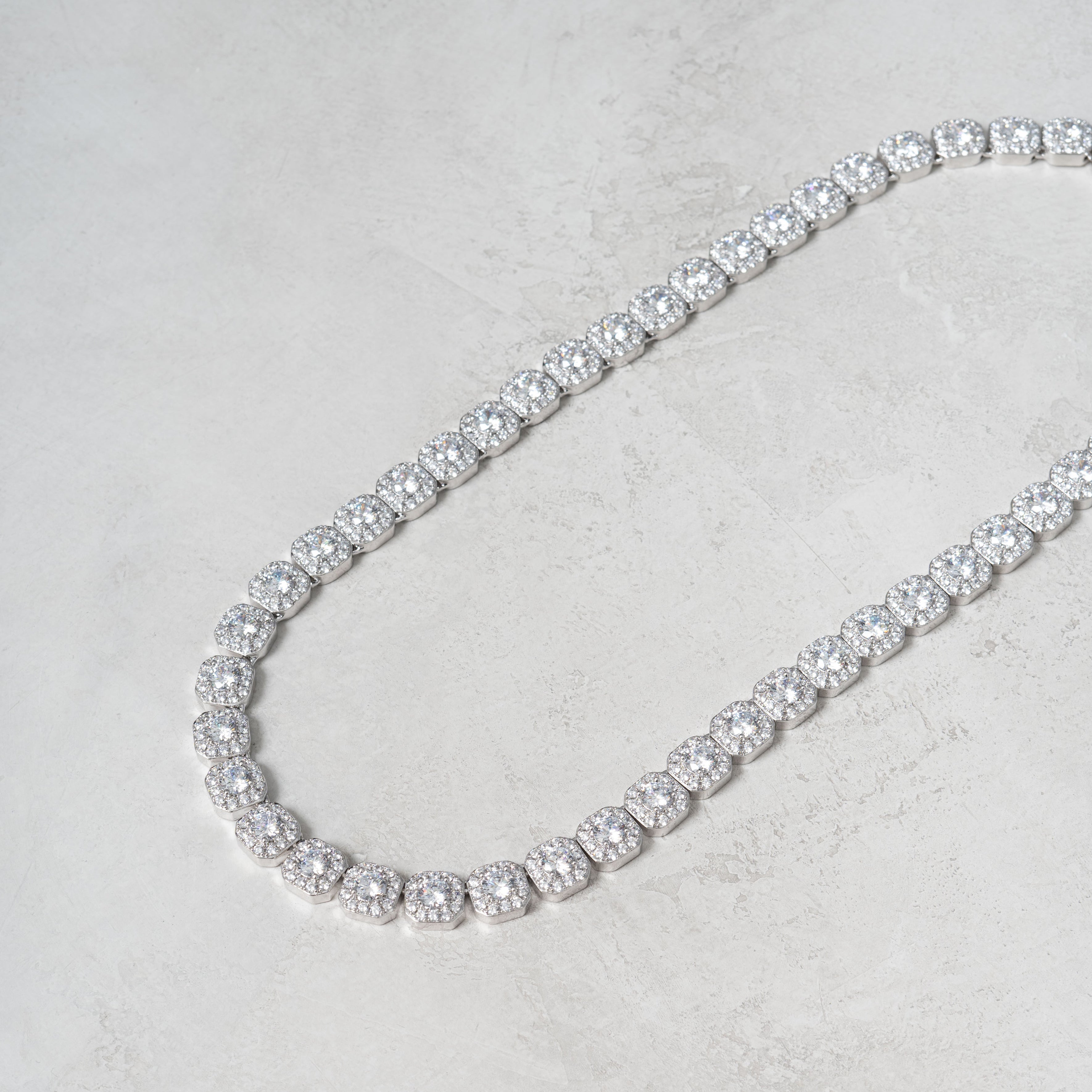 Cluster Tennis Chain