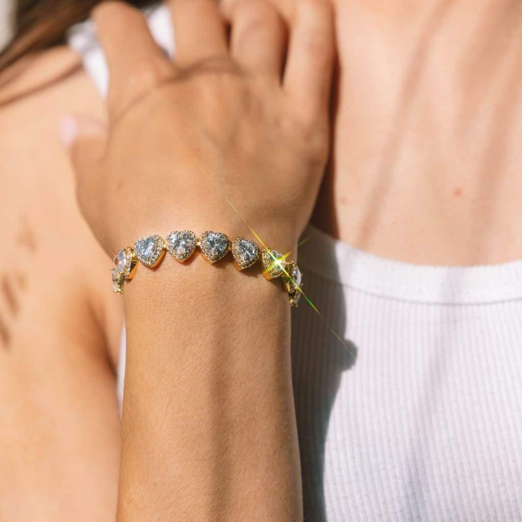 10mm Heart Tennis Bracelet Gold