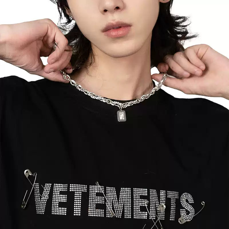 Men’s Iced-Out Titanium Steel Pendant Necklace – Hip-Hop Rapper Style, Trendy Sugar-Cut Diamond Design, High-End Streetwear Jewelry