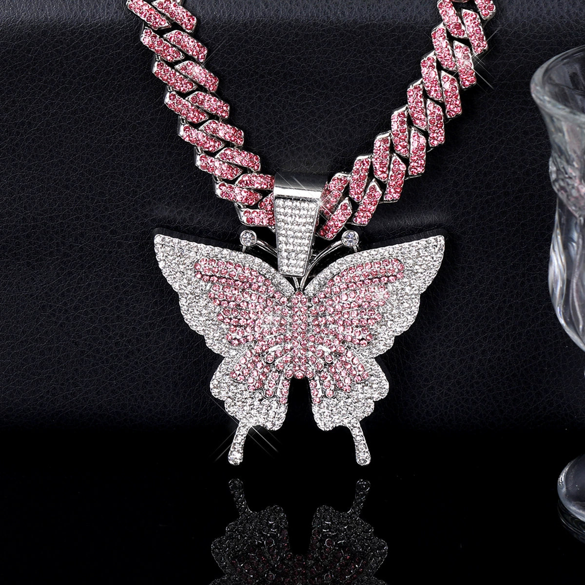 Iced Butterfly Cuban Link Necklace – Gold & Silver Hip-Hop Pendant Chain
