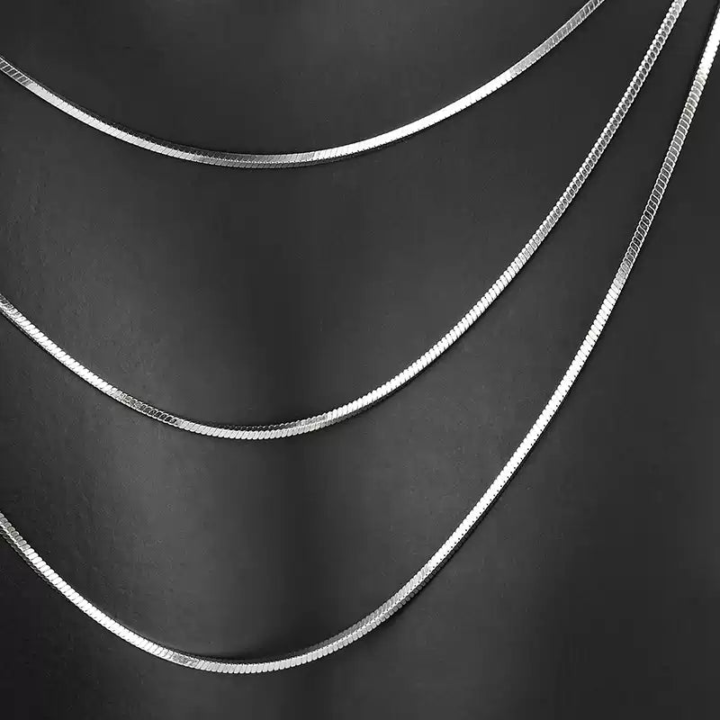 S925 Sterling Silver Snake Chain Necklace, Platinum-Plated Thin Serpentine Chain, Unisex Silver Collarbone Necklace, Trendy Minimalist Jewelry for Men & Women