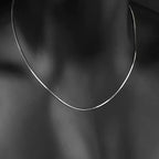 S925 Sterling Silver Snake Chain Necklace, Platinum-Plated Thin Serpentine Chain, Unisex Silver Collarbone Necklace, Trendy Minimalist Jewelry for Men & Women