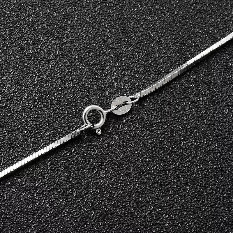 S925 Sterling Silver Snake Chain Necklace, Platinum-Plated Thin Serpentine Chain, Unisex Silver Collarbone Necklace, Trendy Minimalist Jewelry for Men & Women